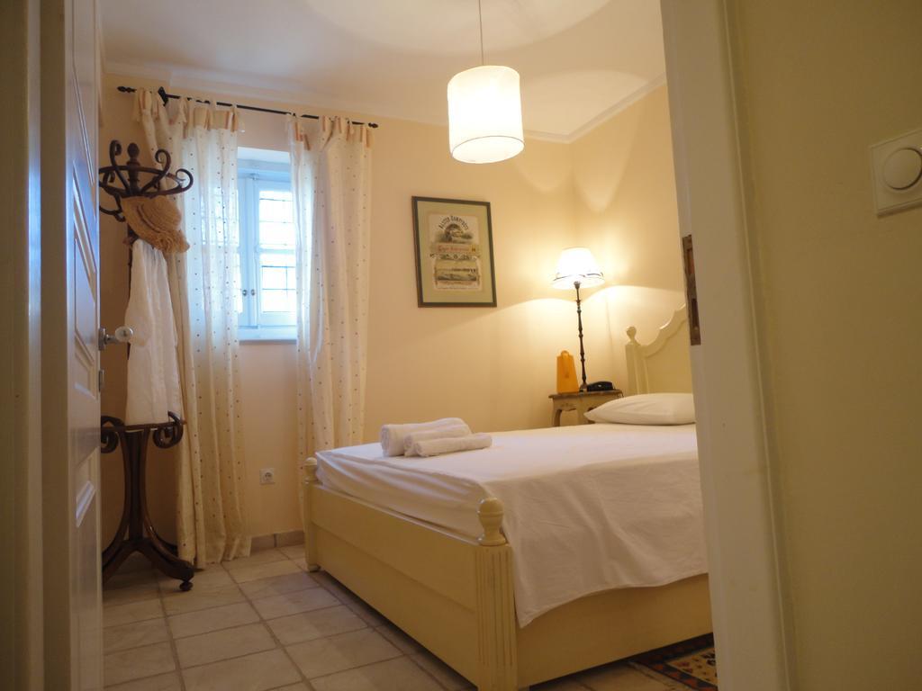 House Aquata Villa ไฮดรา ภายนอก รูปภาพ