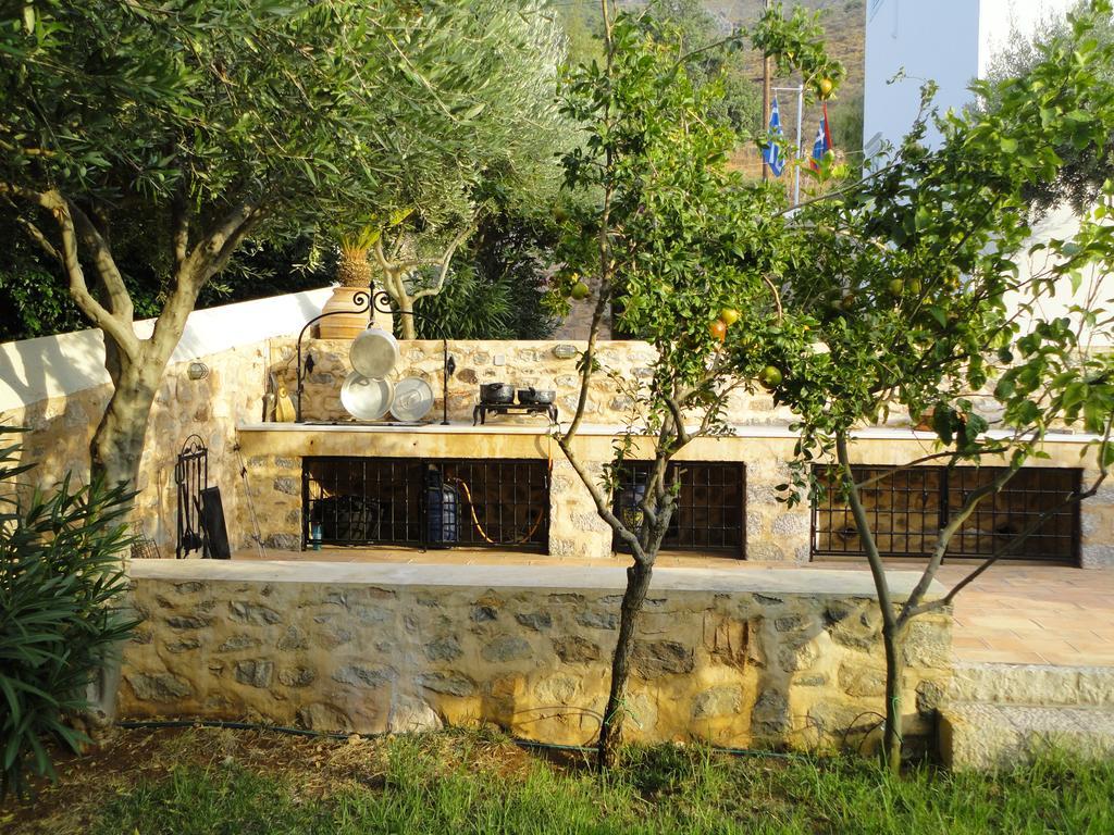House Aquata Villa ไฮดรา ภายนอก รูปภาพ
